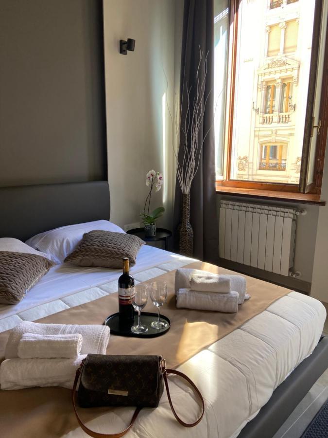 Soha Piazza Di Spagna Boutique Ρώμη Εξωτερικό φωτογραφία
