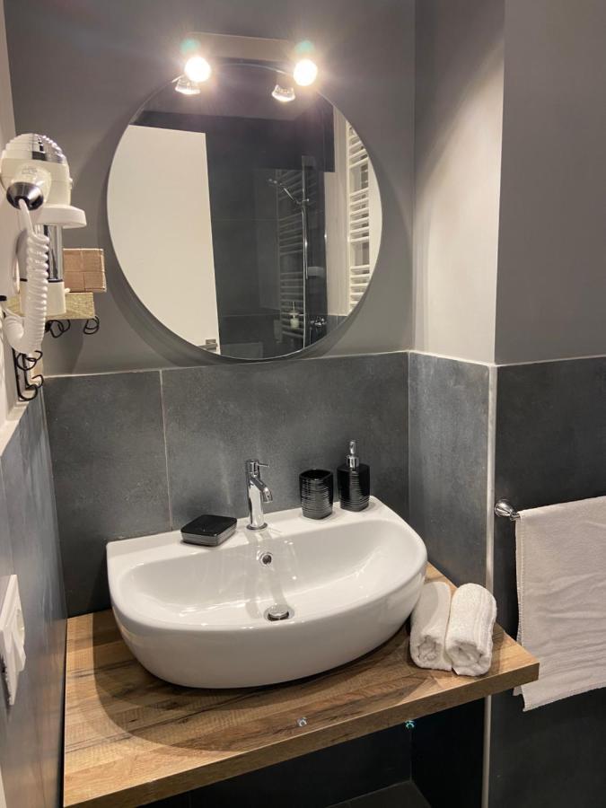 Soha Piazza Di Spagna Boutique Ρώμη Εξωτερικό φωτογραφία