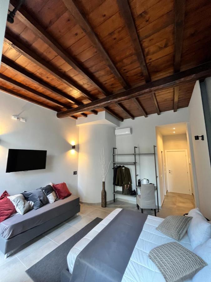 Soha Piazza Di Spagna Boutique Ρώμη Εξωτερικό φωτογραφία