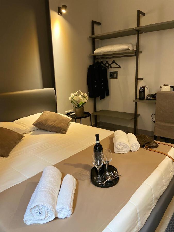 Soha Piazza Di Spagna Boutique Ρώμη Εξωτερικό φωτογραφία