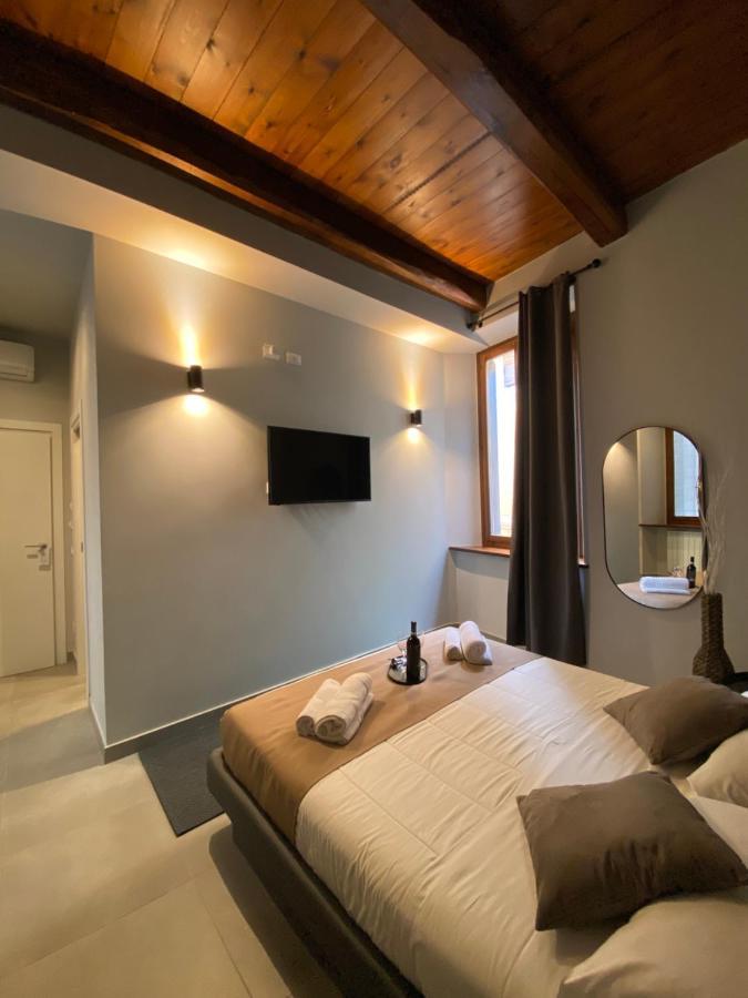 Soha Piazza Di Spagna Boutique Ρώμη Εξωτερικό φωτογραφία