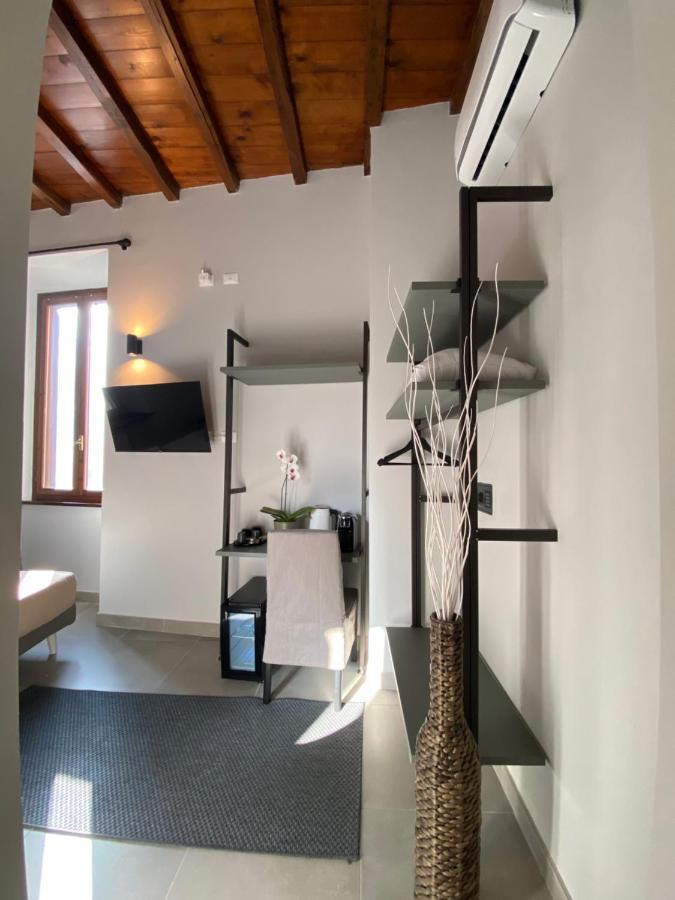 Soha Piazza Di Spagna Boutique Ρώμη Εξωτερικό φωτογραφία