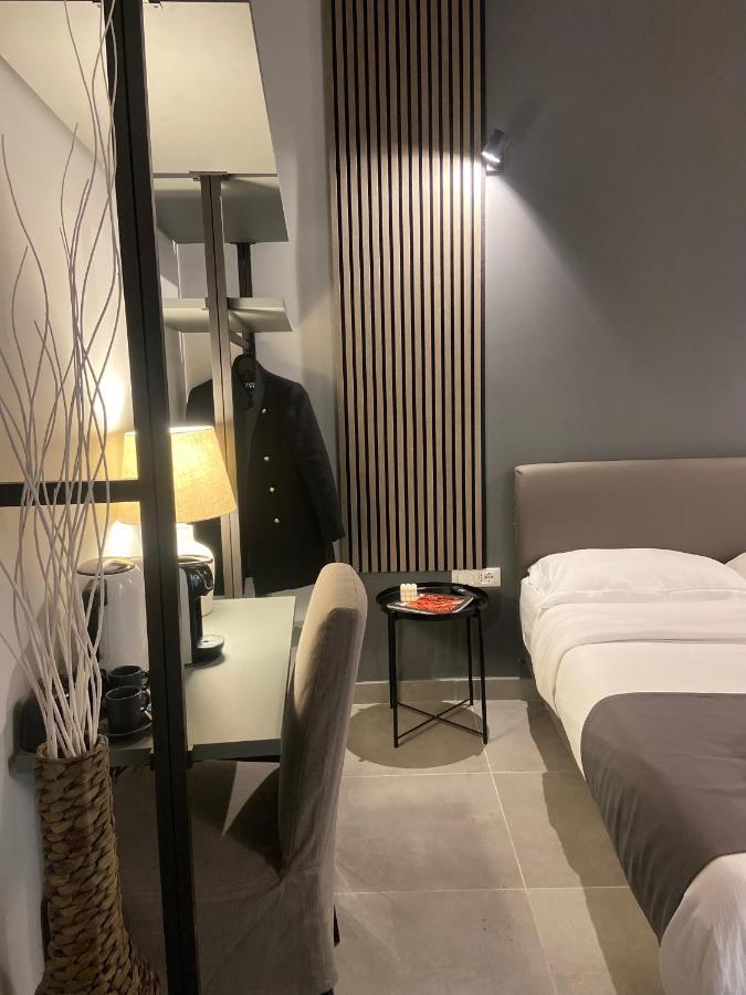 Soha Piazza Di Spagna Boutique Ρώμη Εξωτερικό φωτογραφία